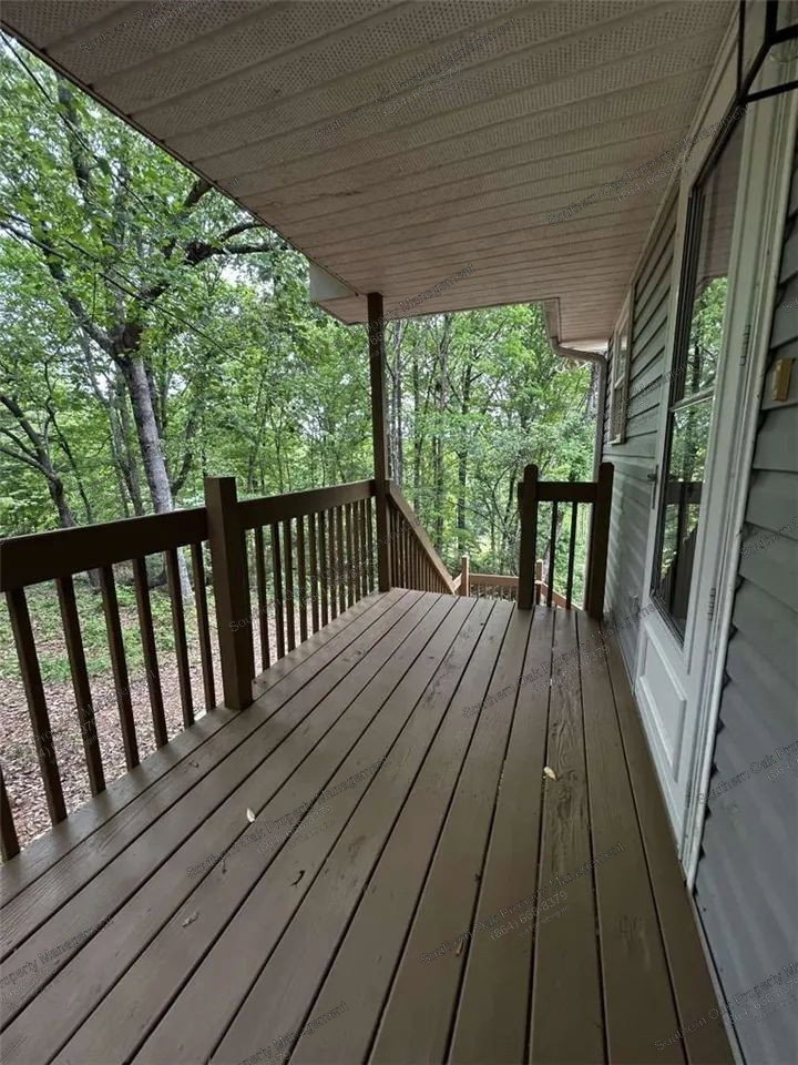 Gallery Image 15