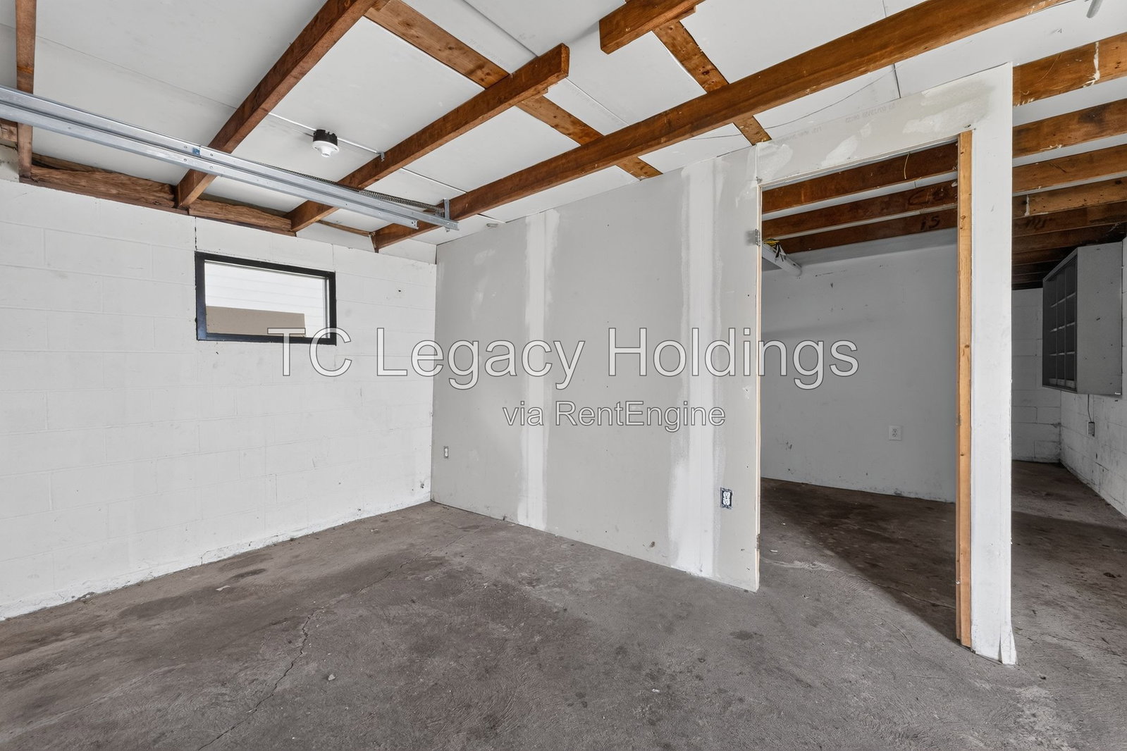 Gallery Image 33