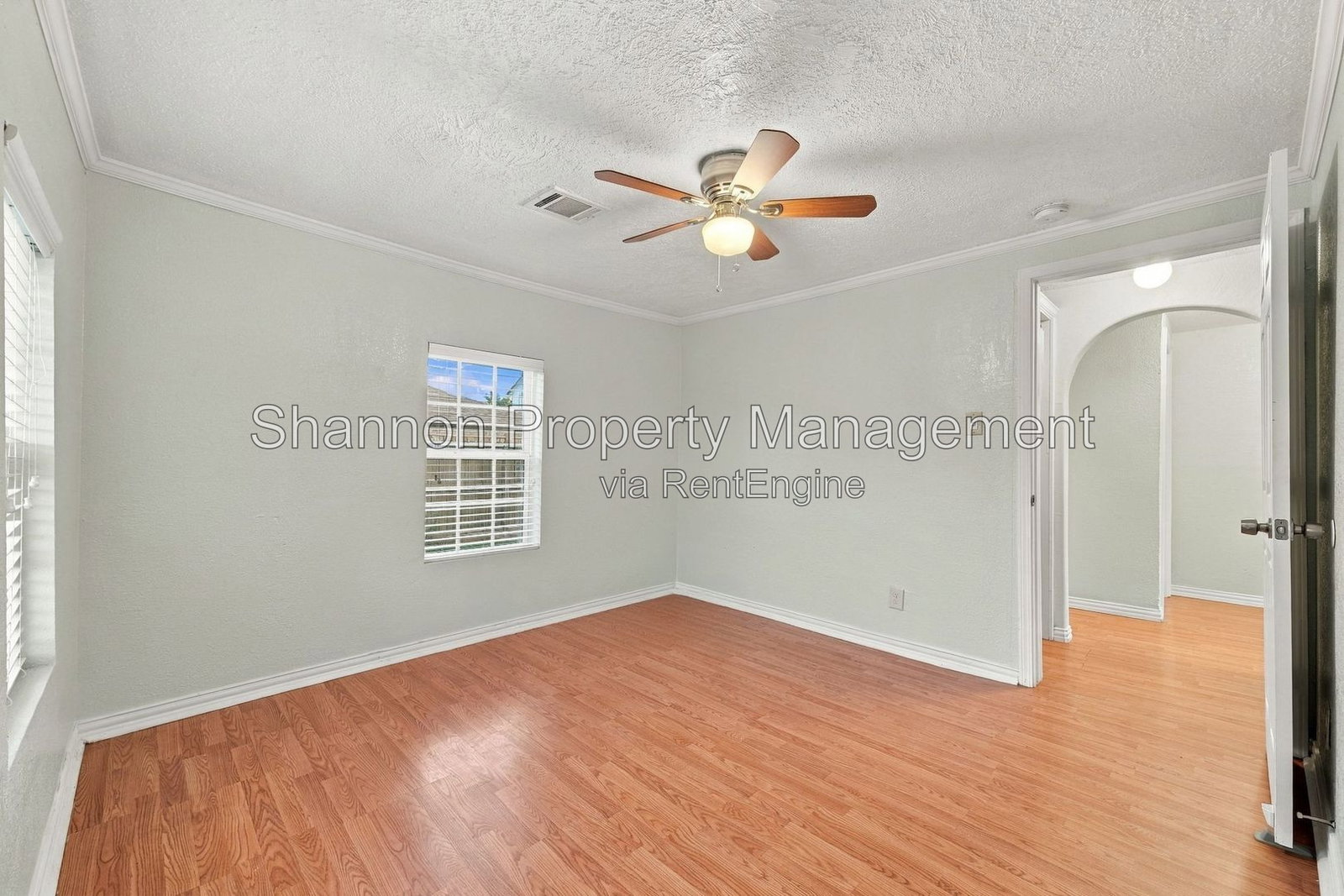 Gallery Image 18