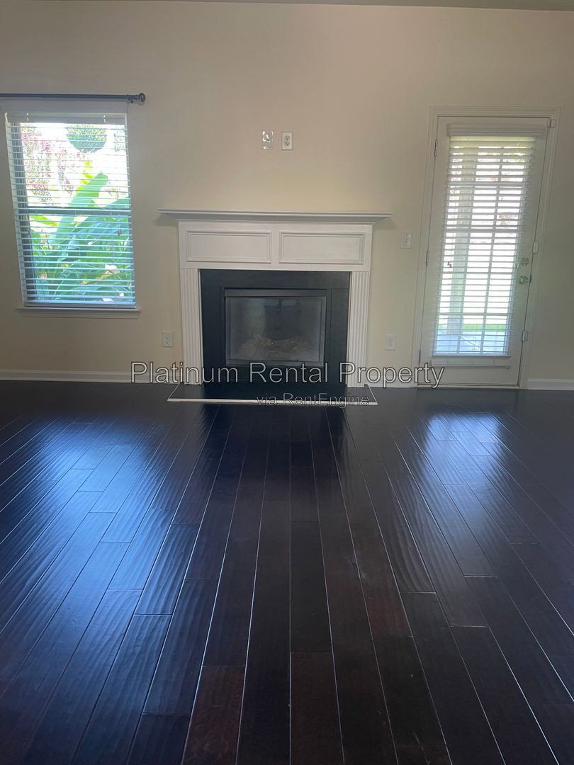 Gallery Image 39