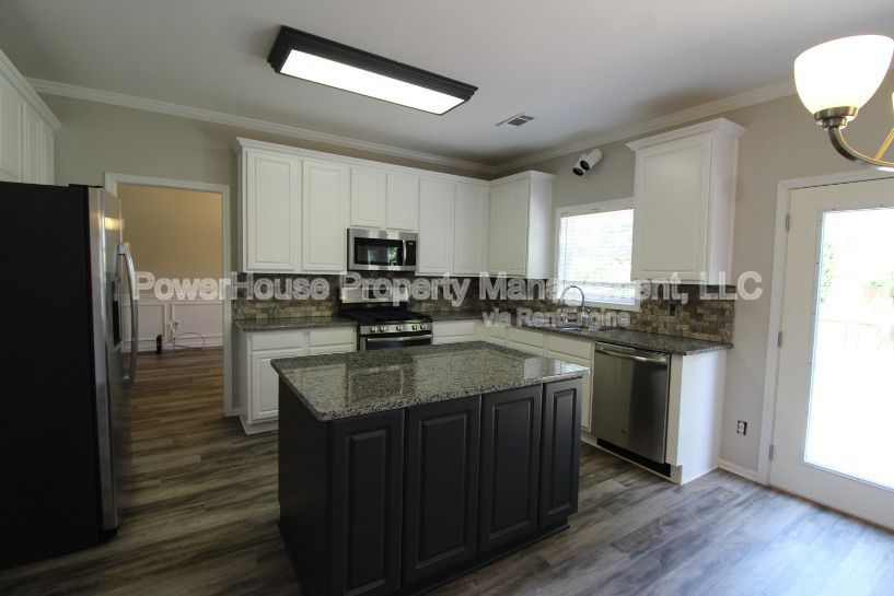 Gallery Image 46