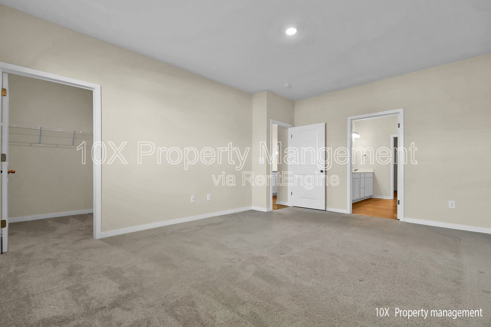 Gallery Image 17