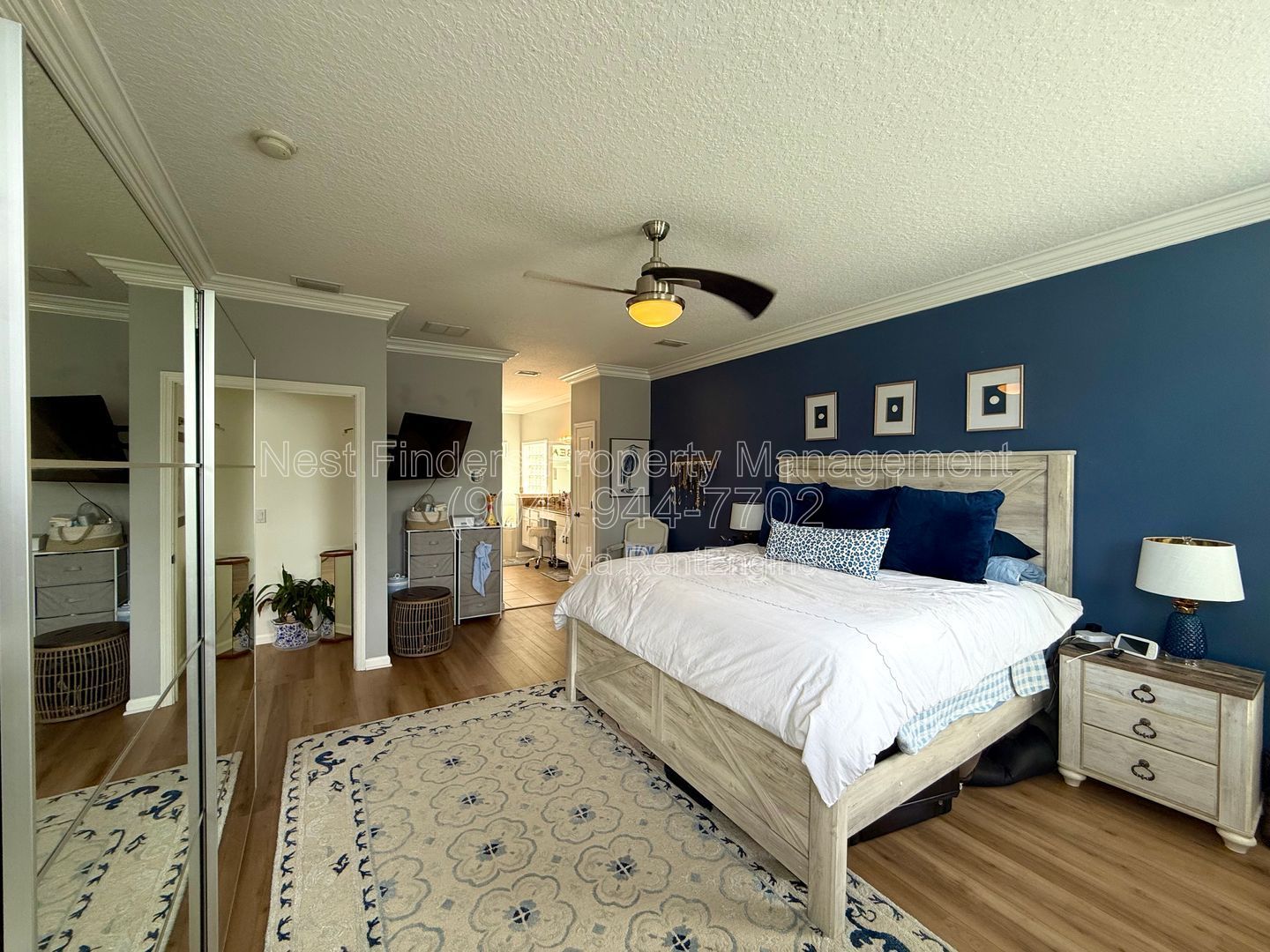 Gallery Image 19
