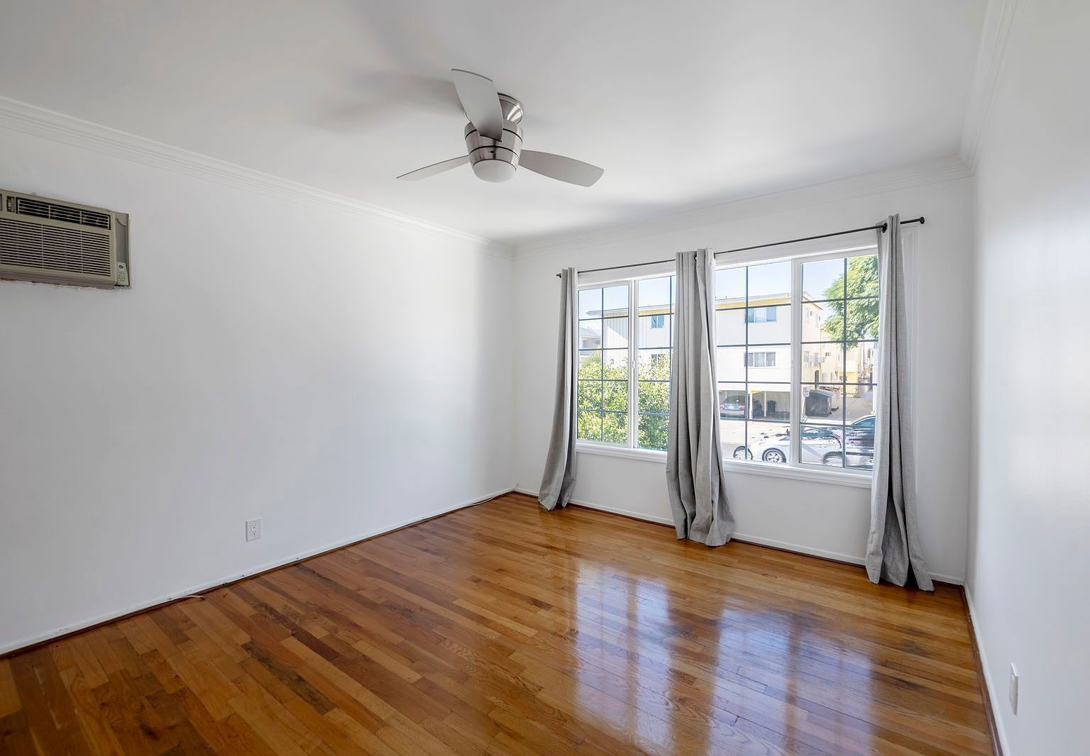 Gallery Image 9