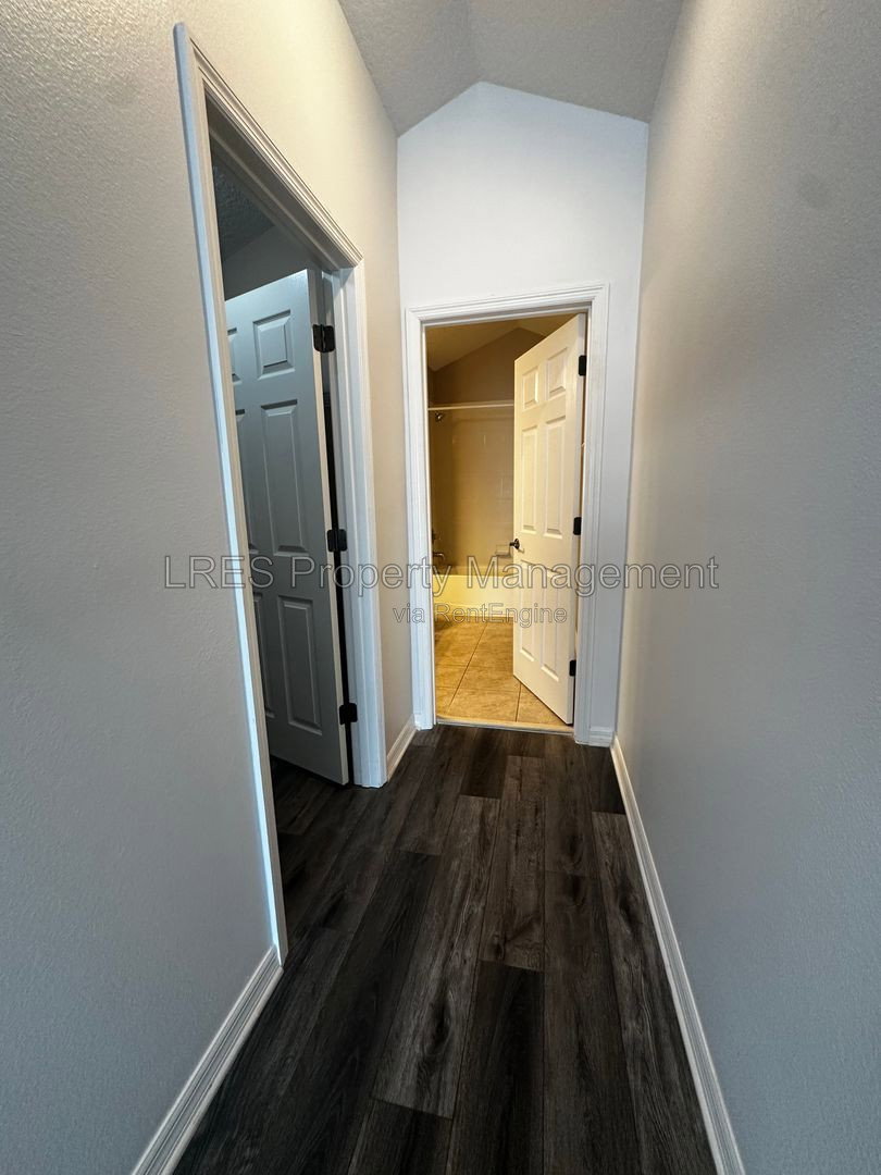 Gallery Image 46
