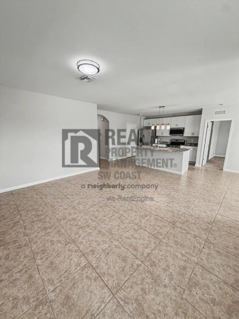 Gallery Image 14
