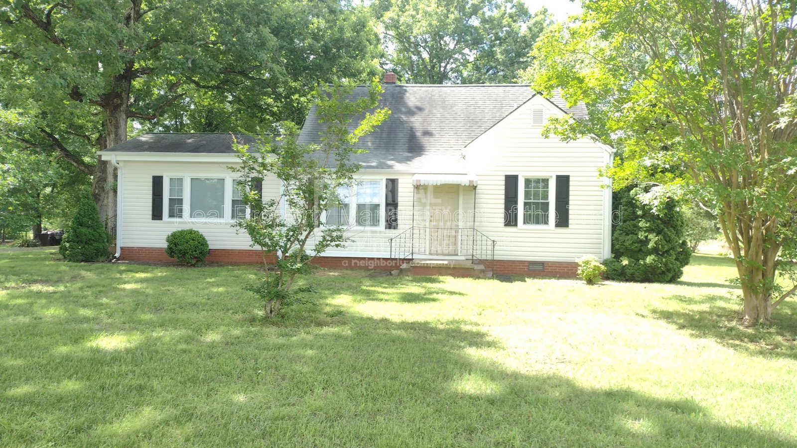 Gallery Image 0