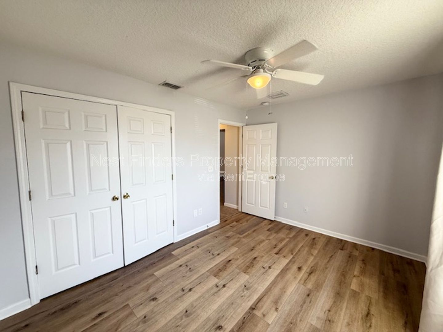 Gallery Image 17