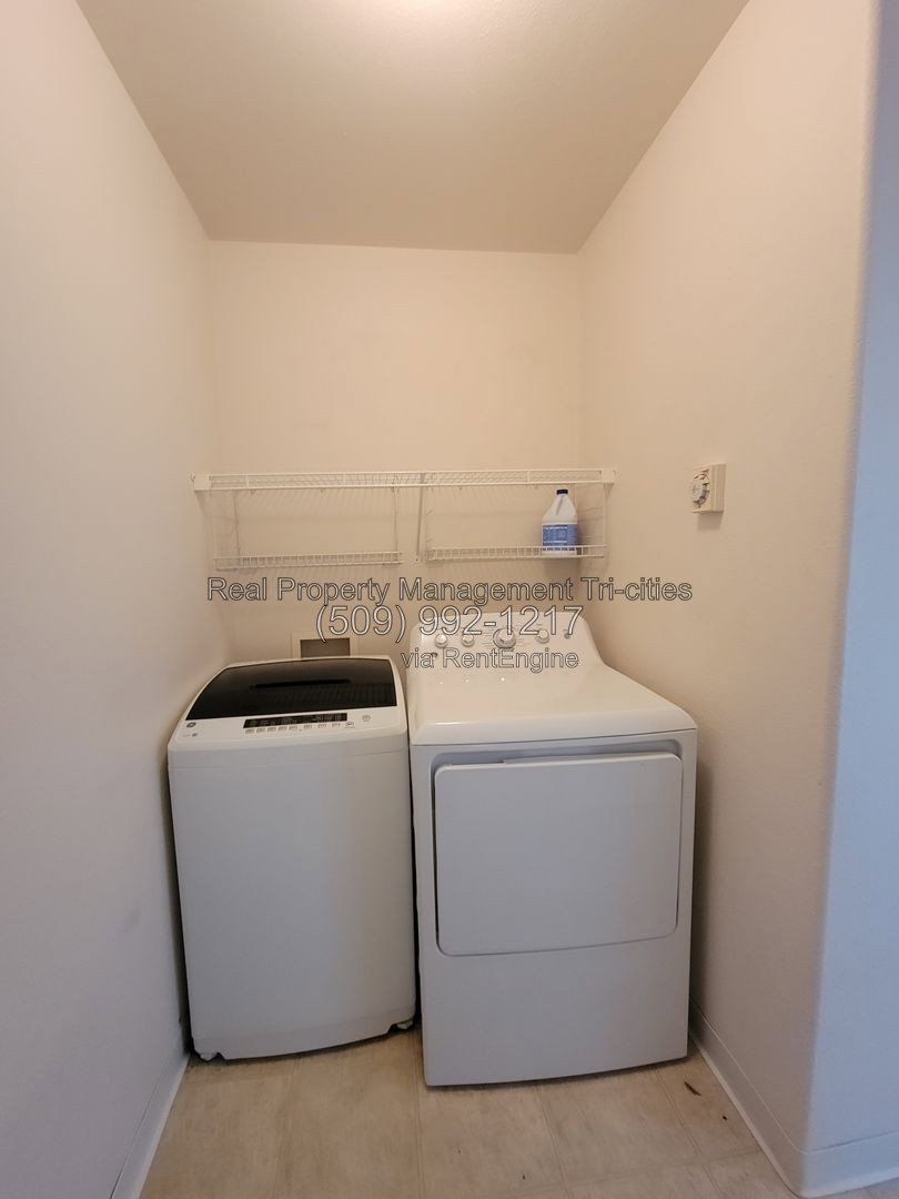 Gallery Image 14