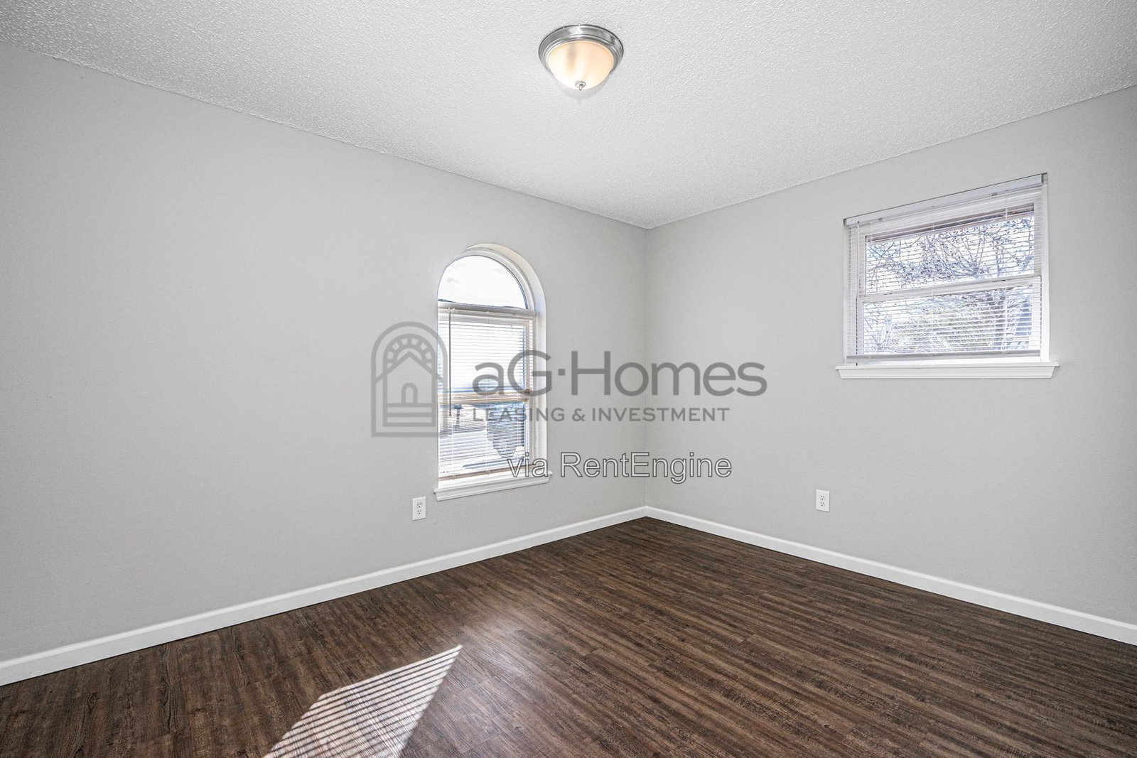 Gallery Image 18