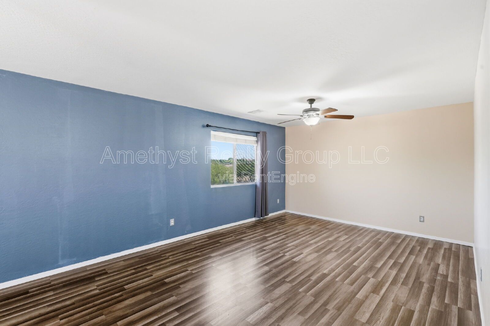 Gallery Image 18