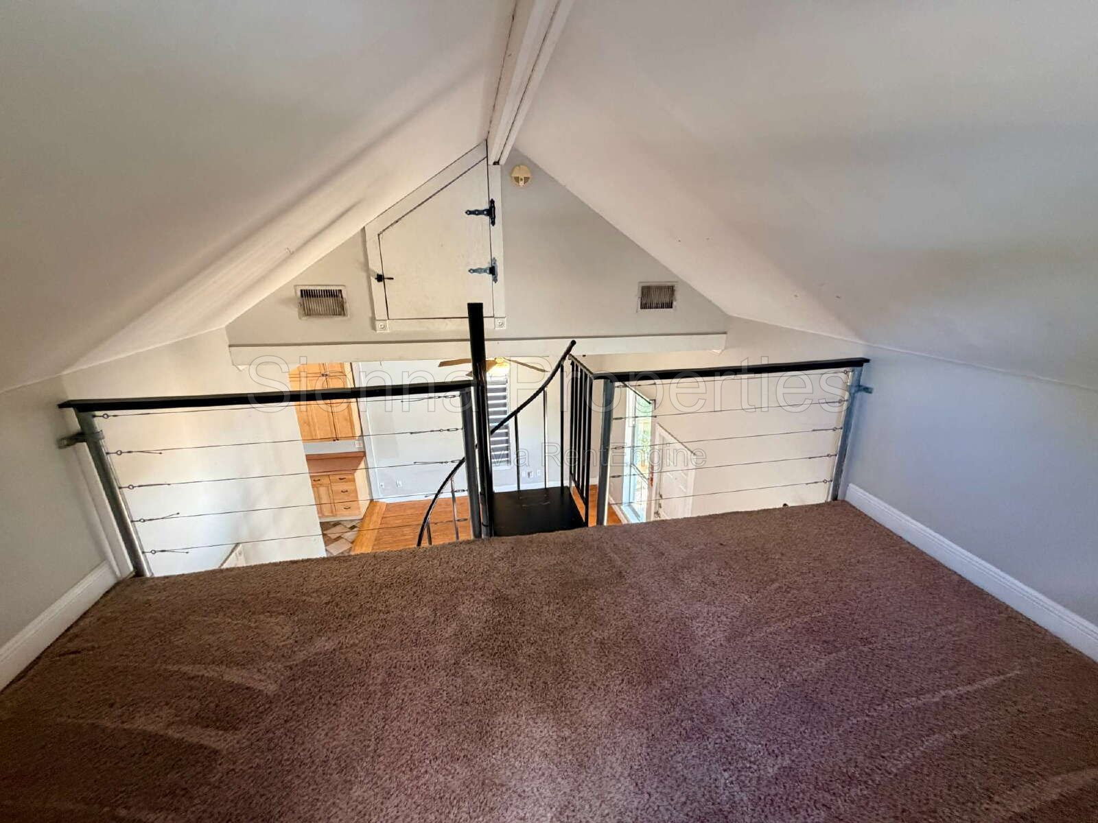 Gallery Image 15