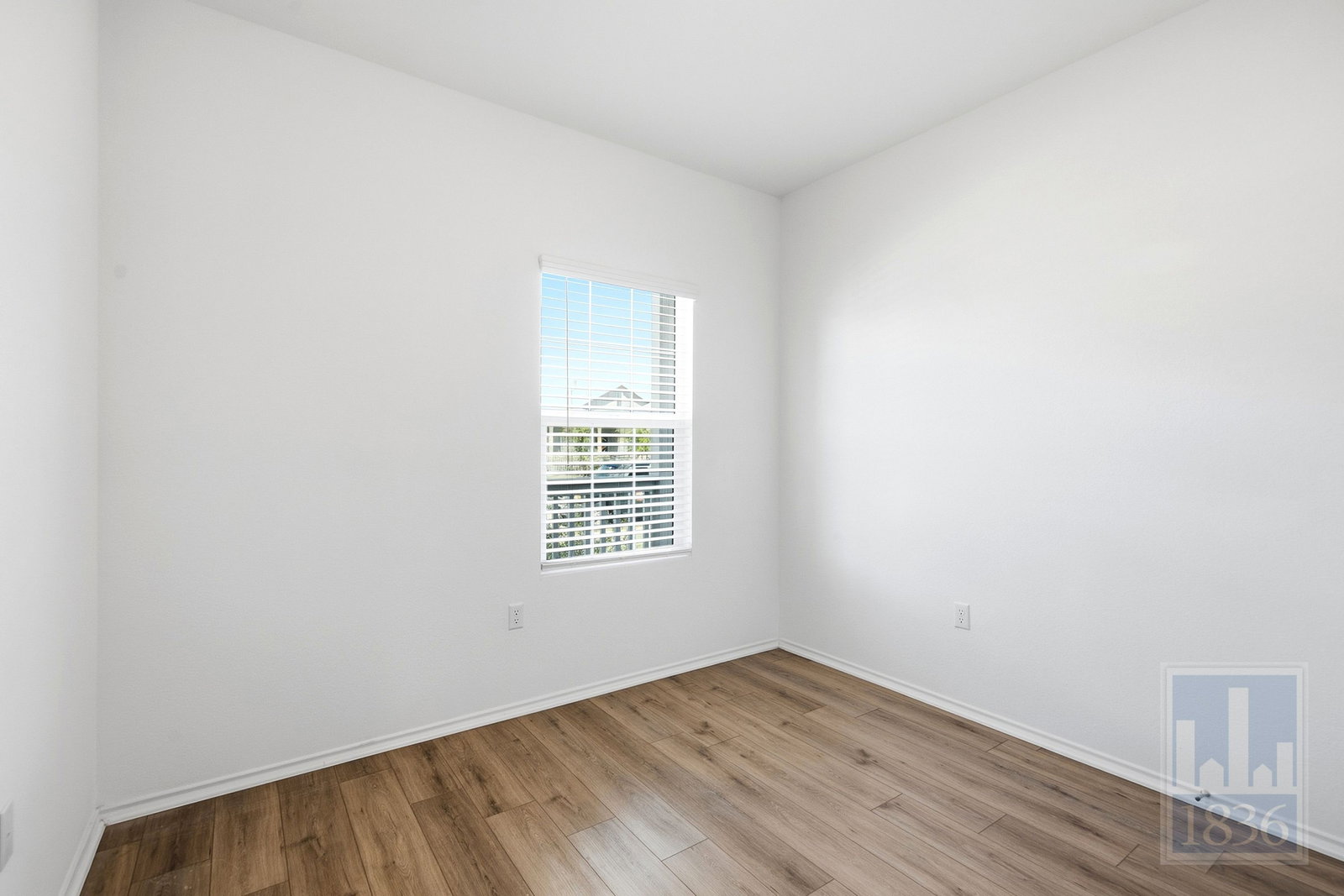 Gallery Image 38