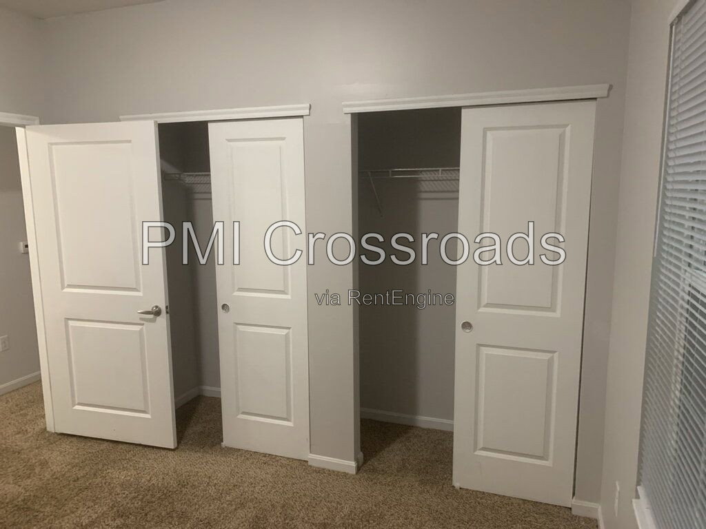 Gallery Image 16
