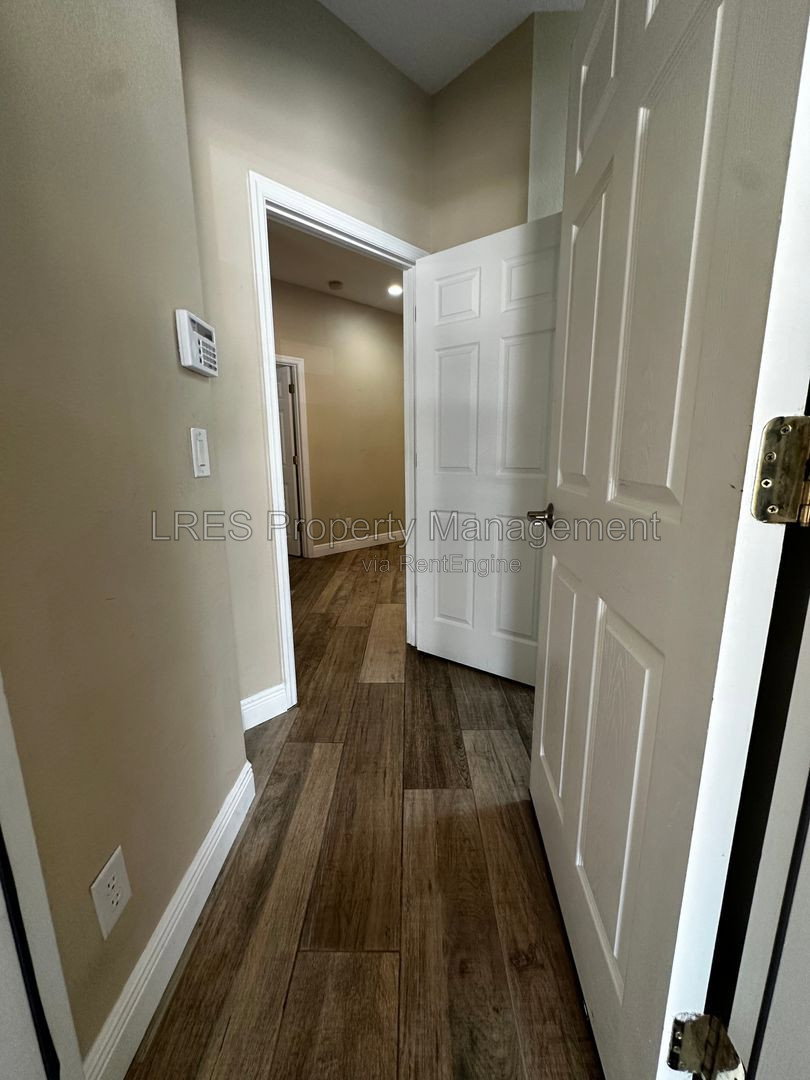 Gallery Image 26