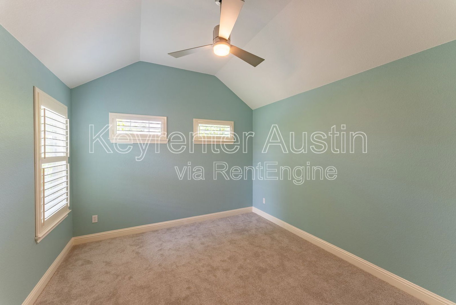 Gallery Image 18