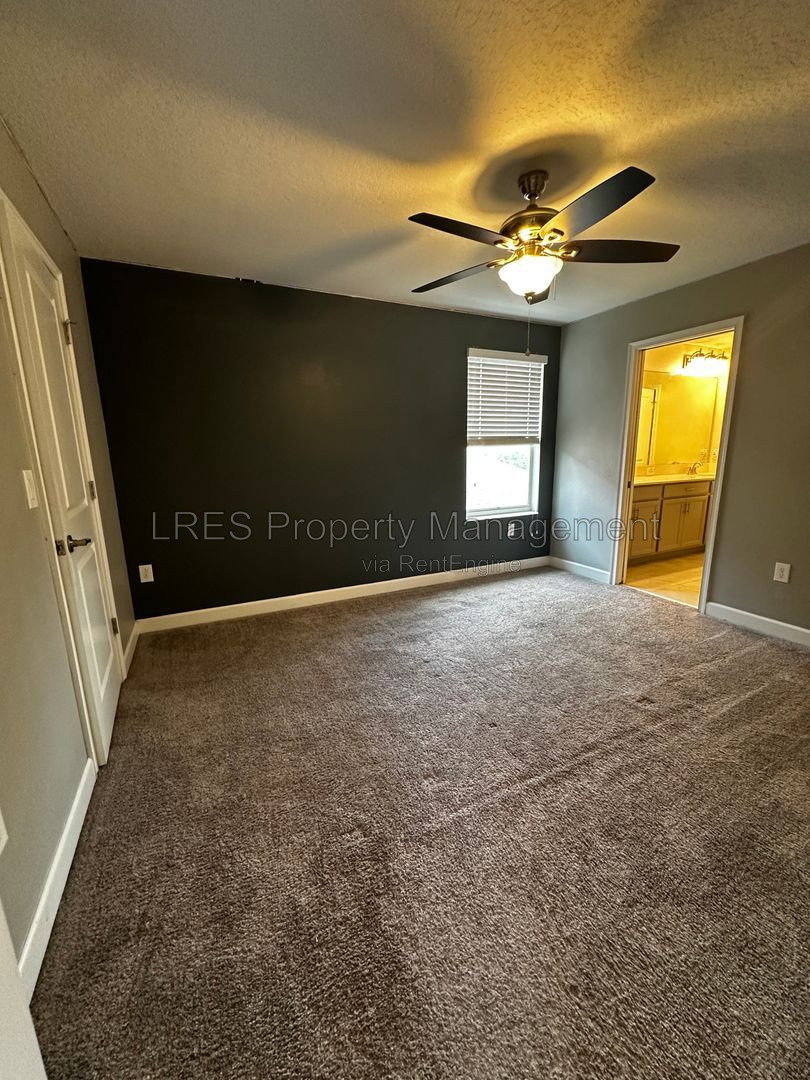 Gallery Image 31