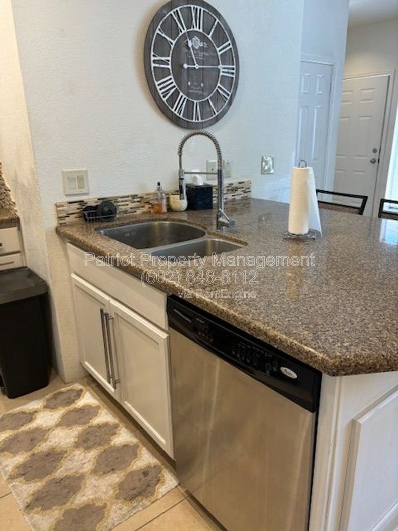 Gallery Image 17