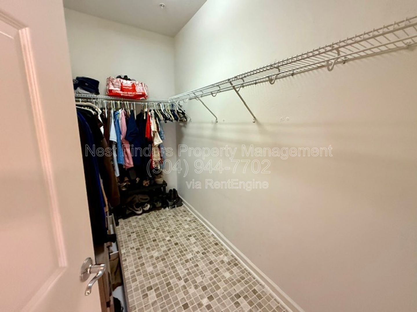 Gallery Image 22
