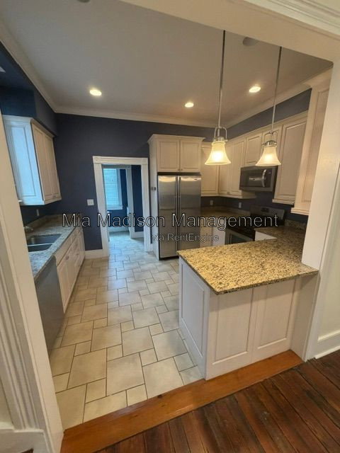 Gallery Image 20