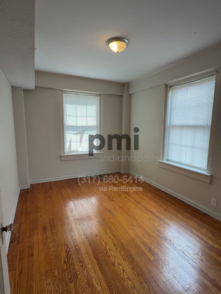 Gallery Image 14