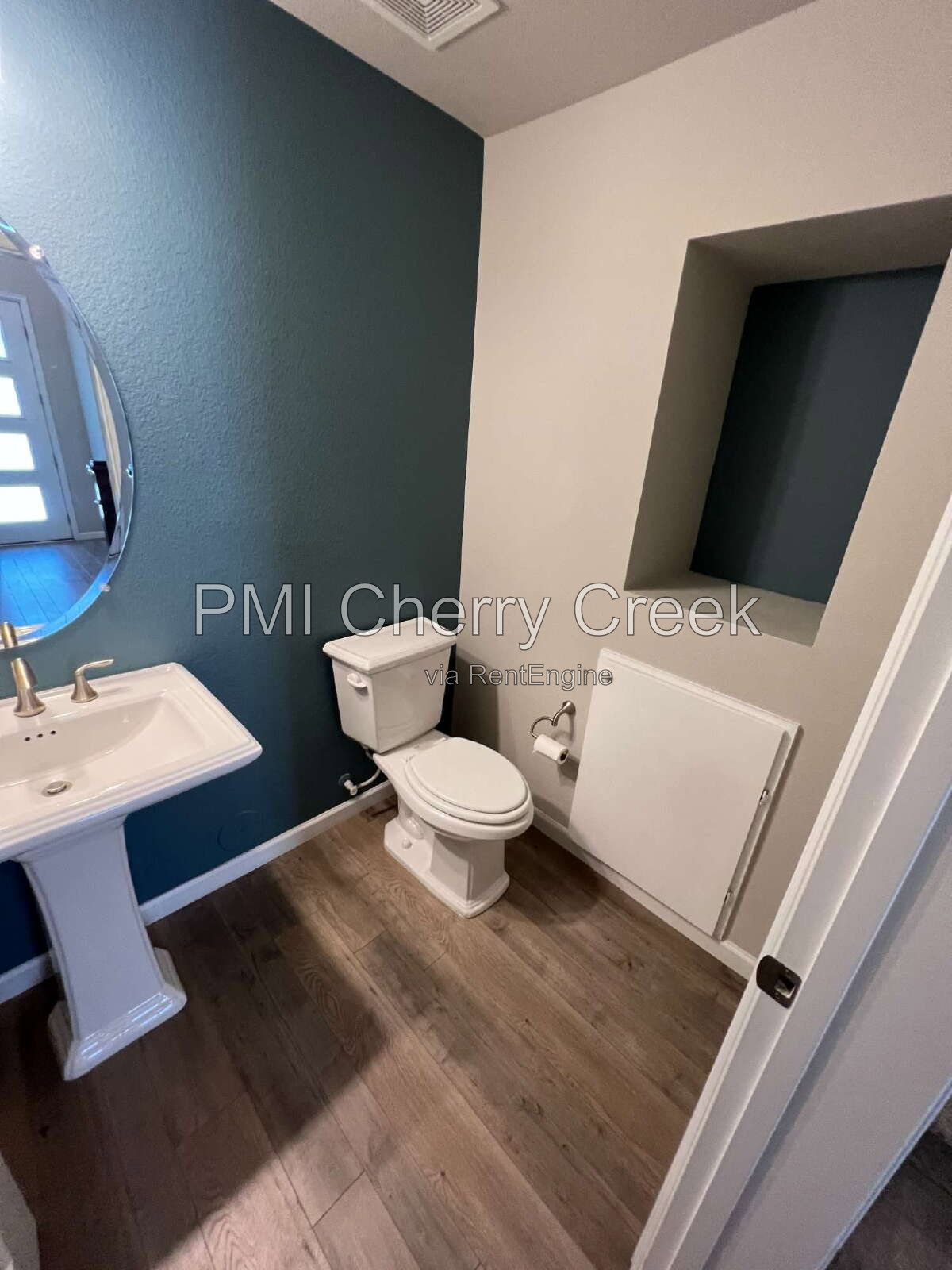 Gallery Image 12