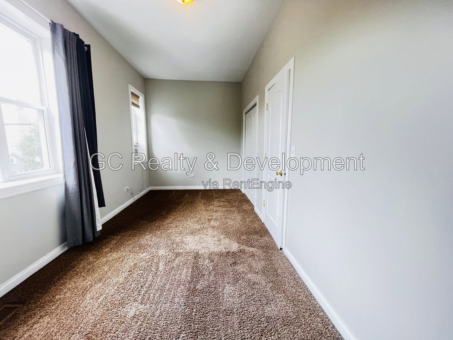 Gallery Image 15
