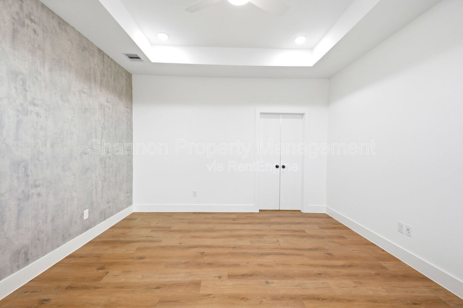 Gallery Image 22