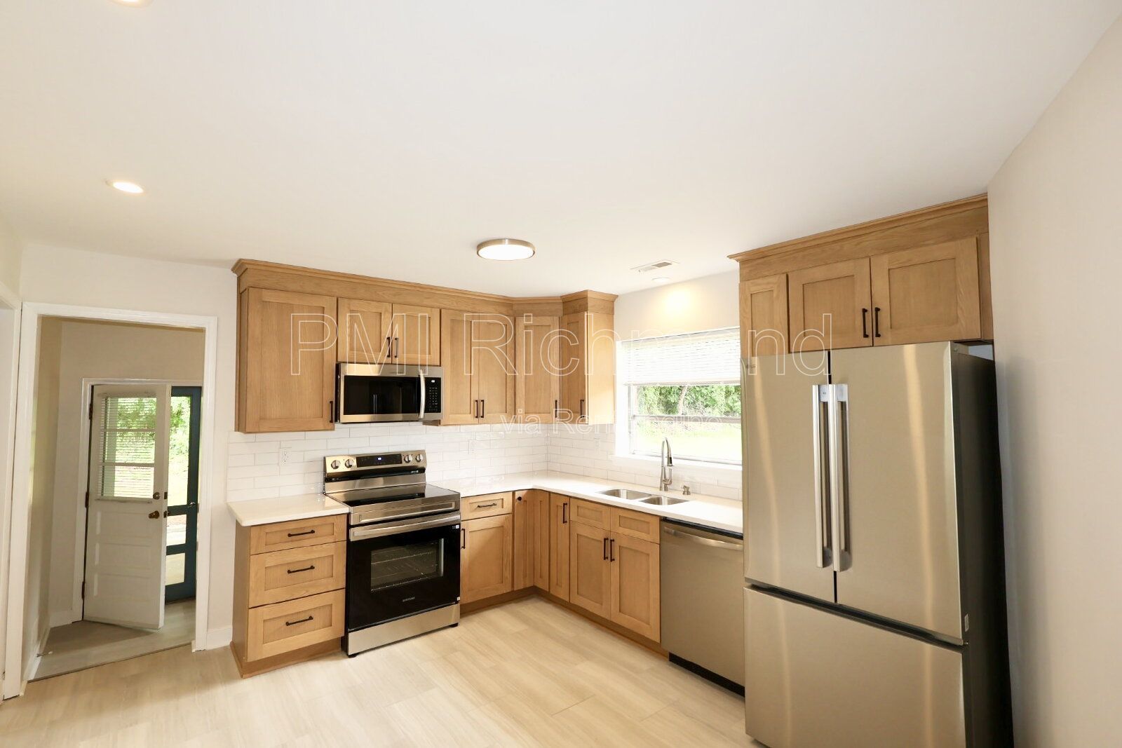 Gallery Image 10