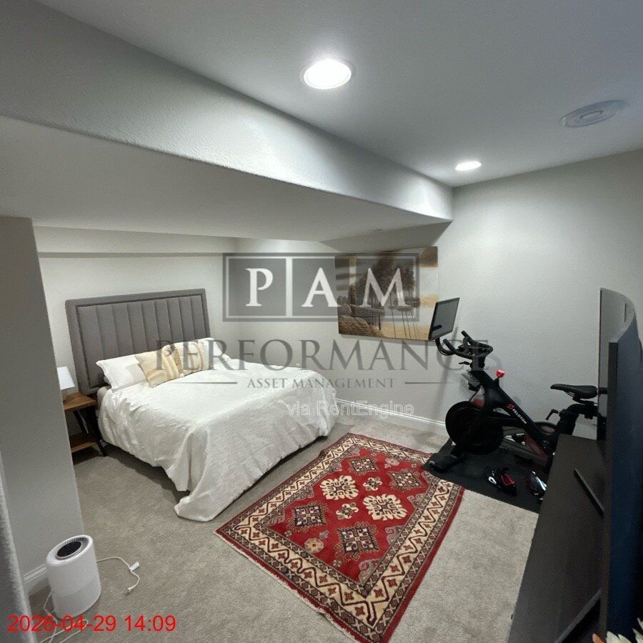 Gallery Image 22