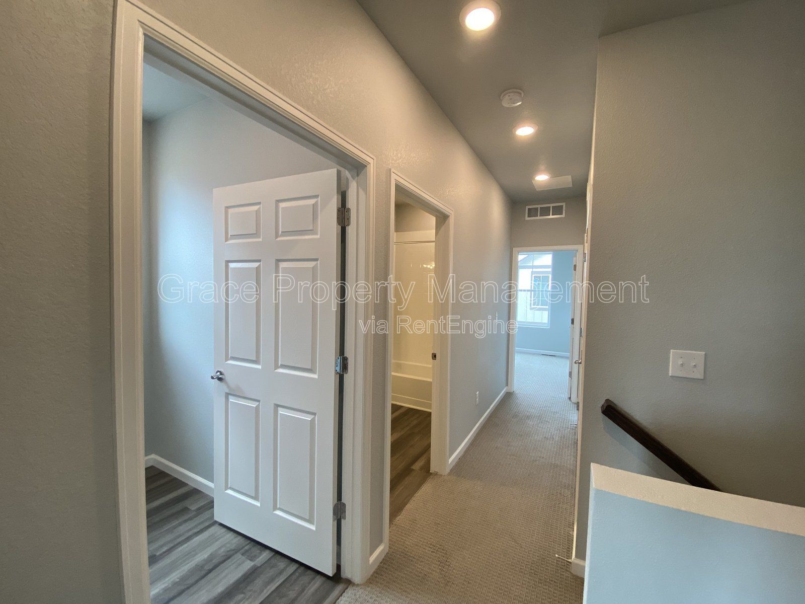 Gallery Image 18