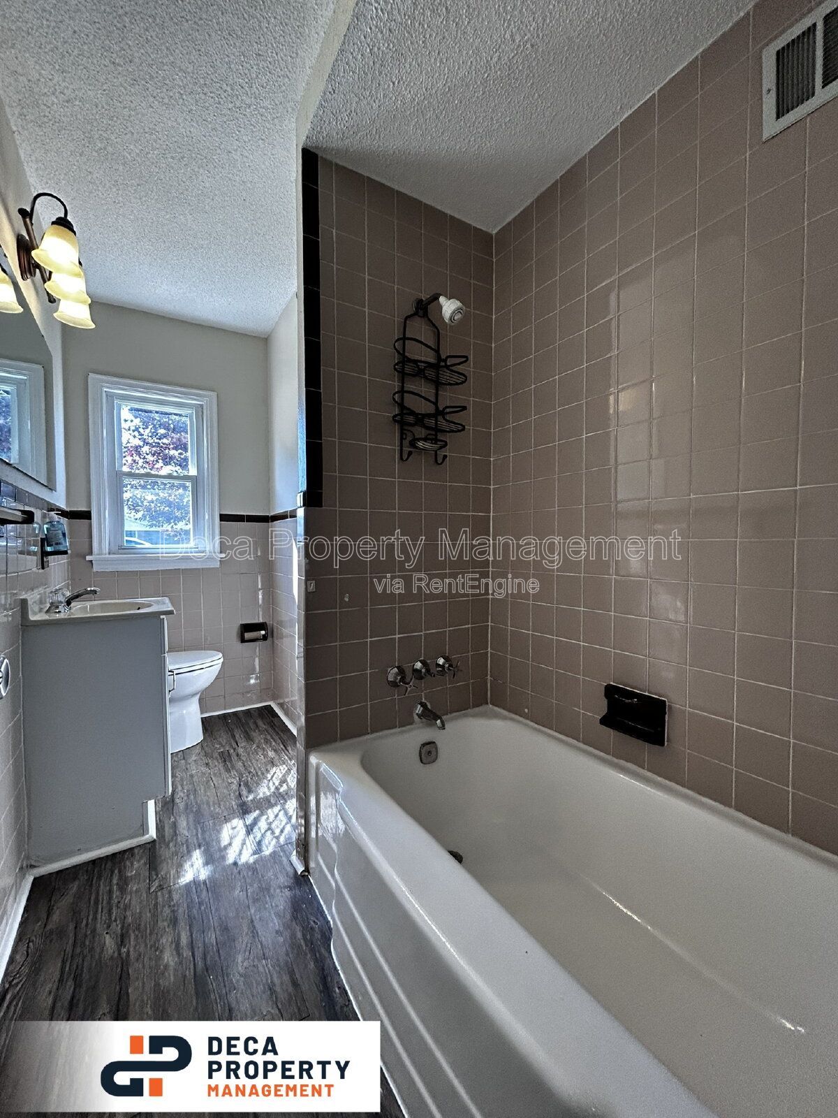 Gallery Image 16
