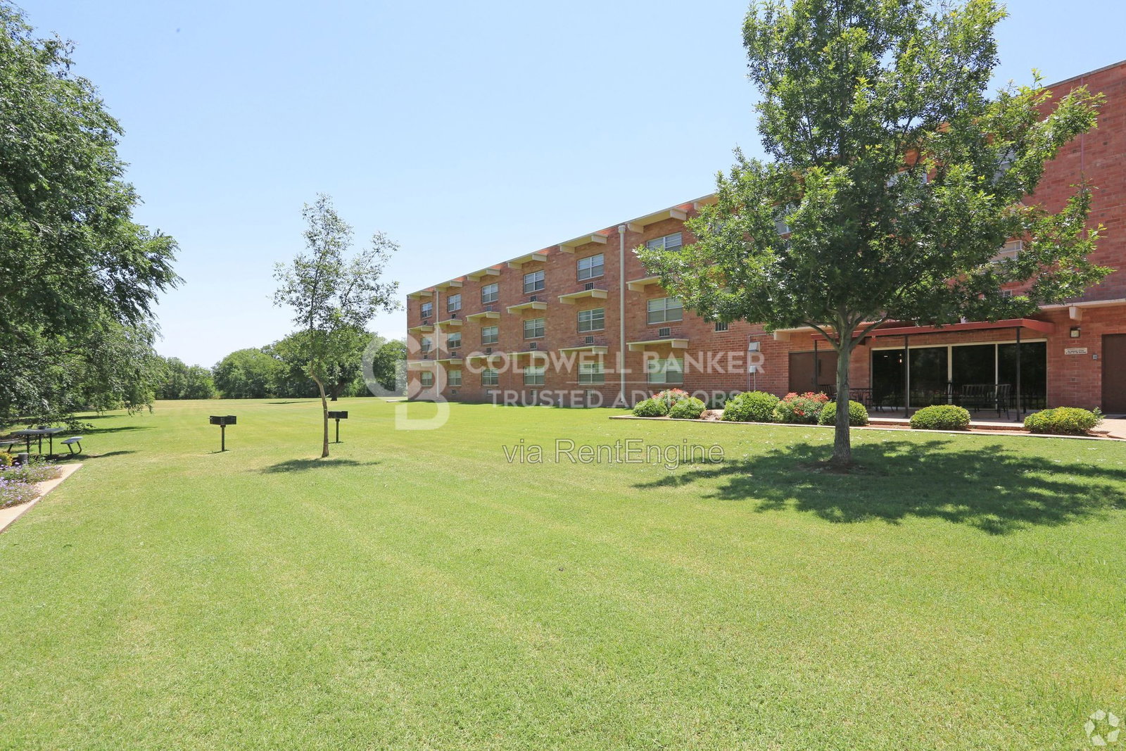 Gallery Image 18