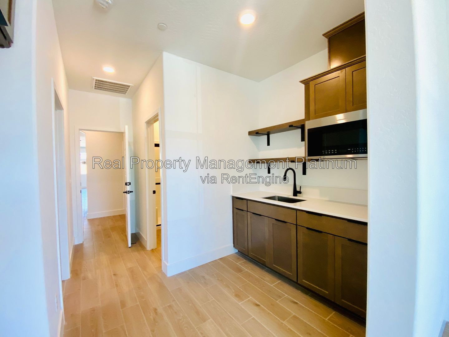 Gallery Image 34
