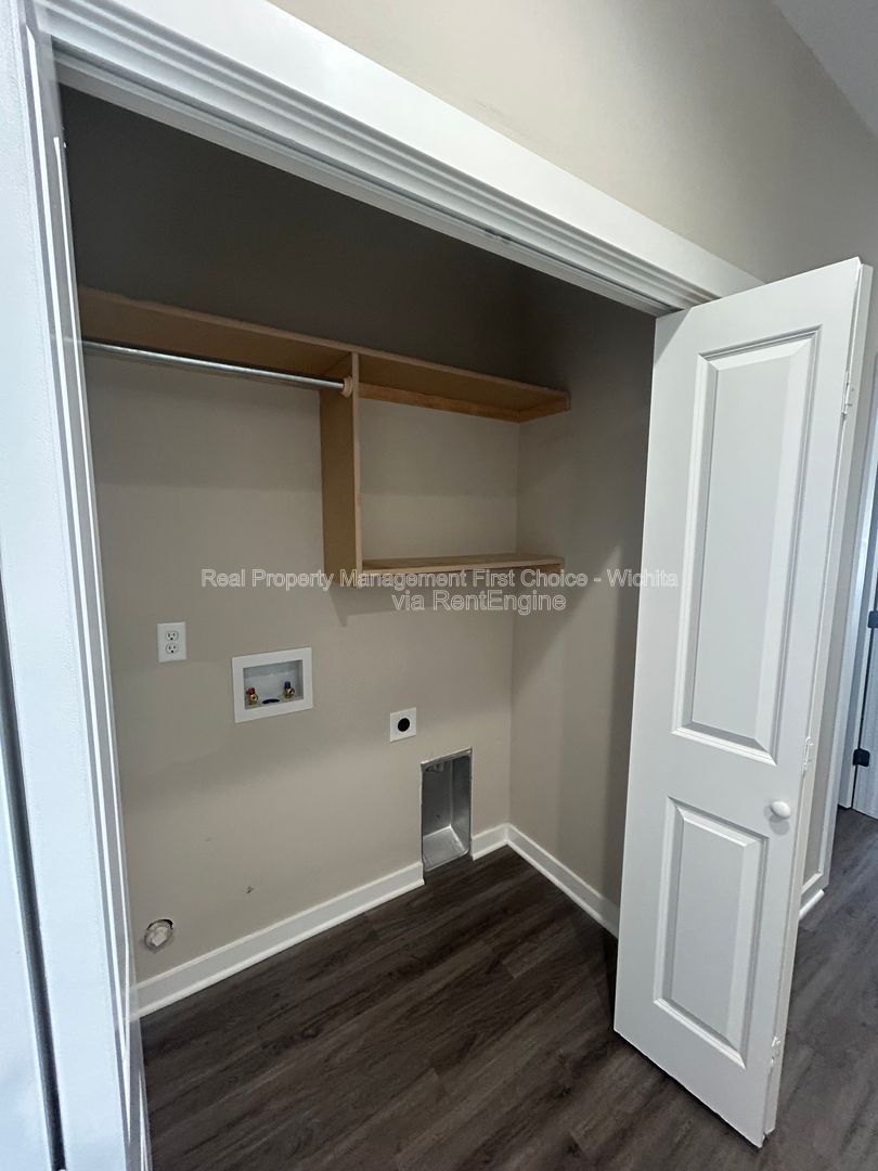 Gallery Image 19