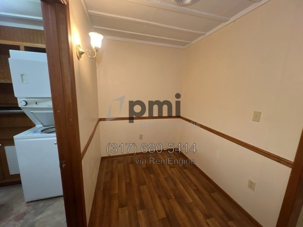 Gallery Image 18