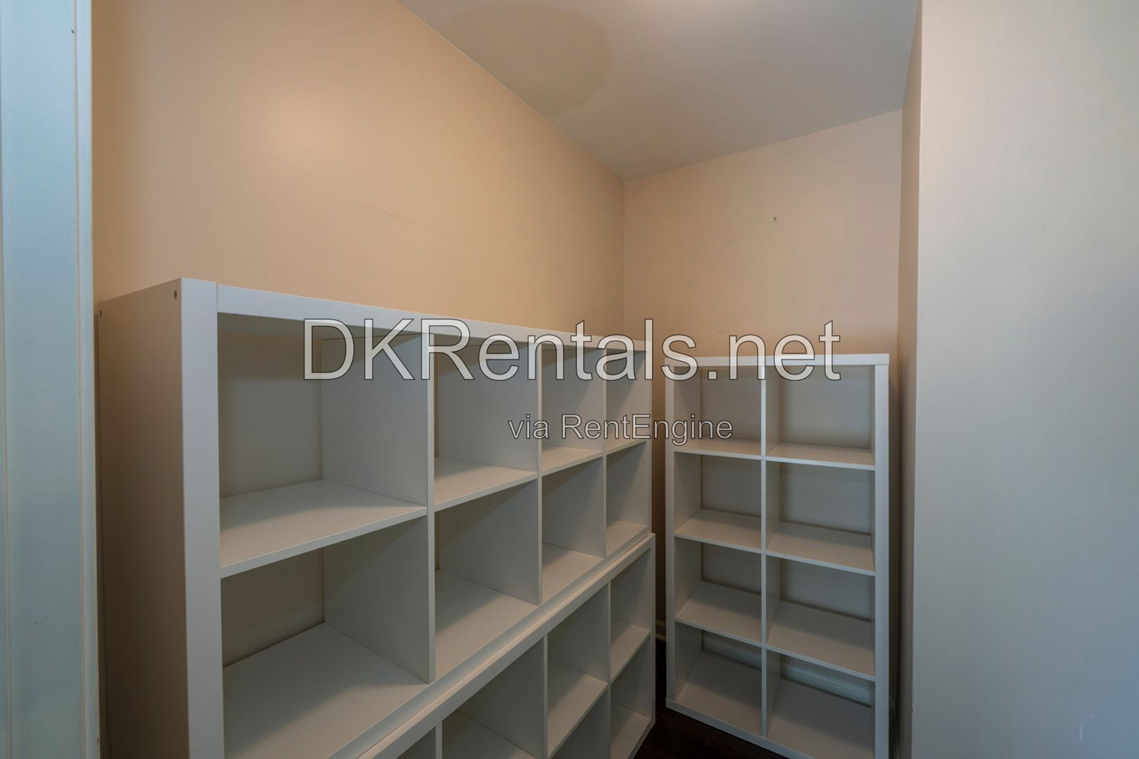 Gallery Image 22