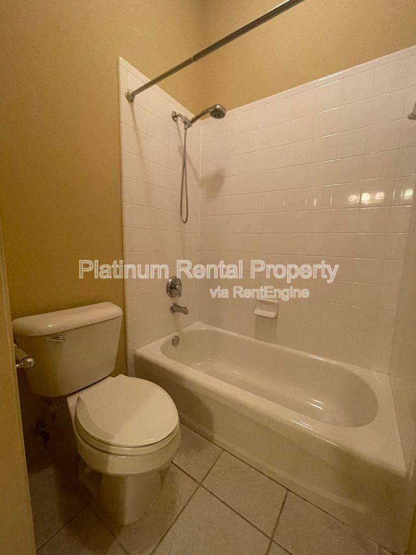 Gallery Image 74