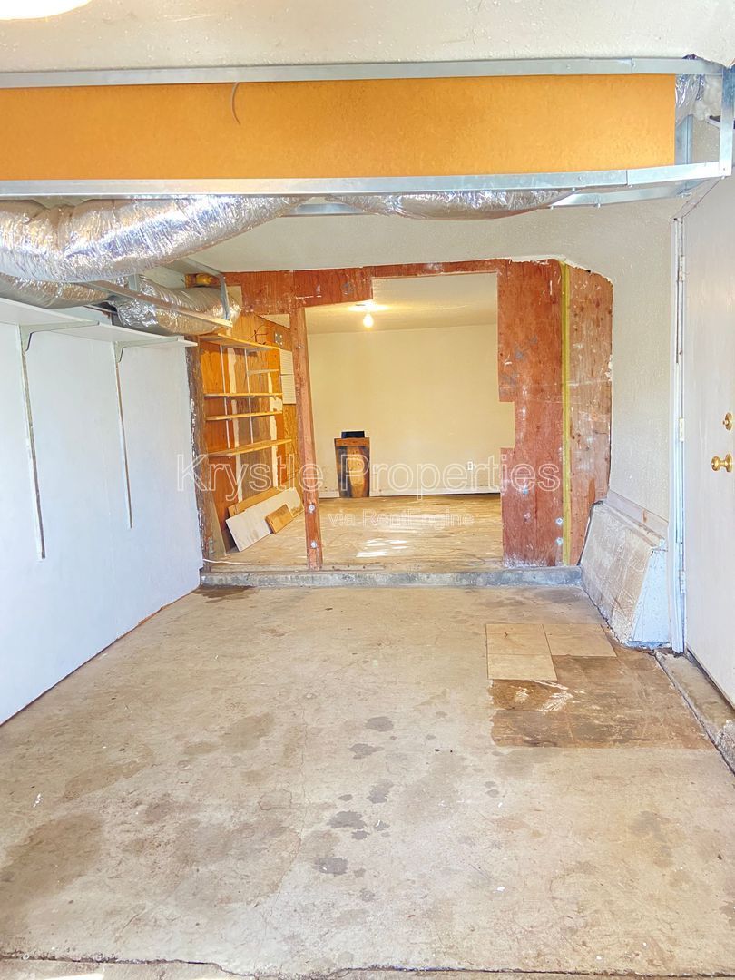 Gallery Image 17