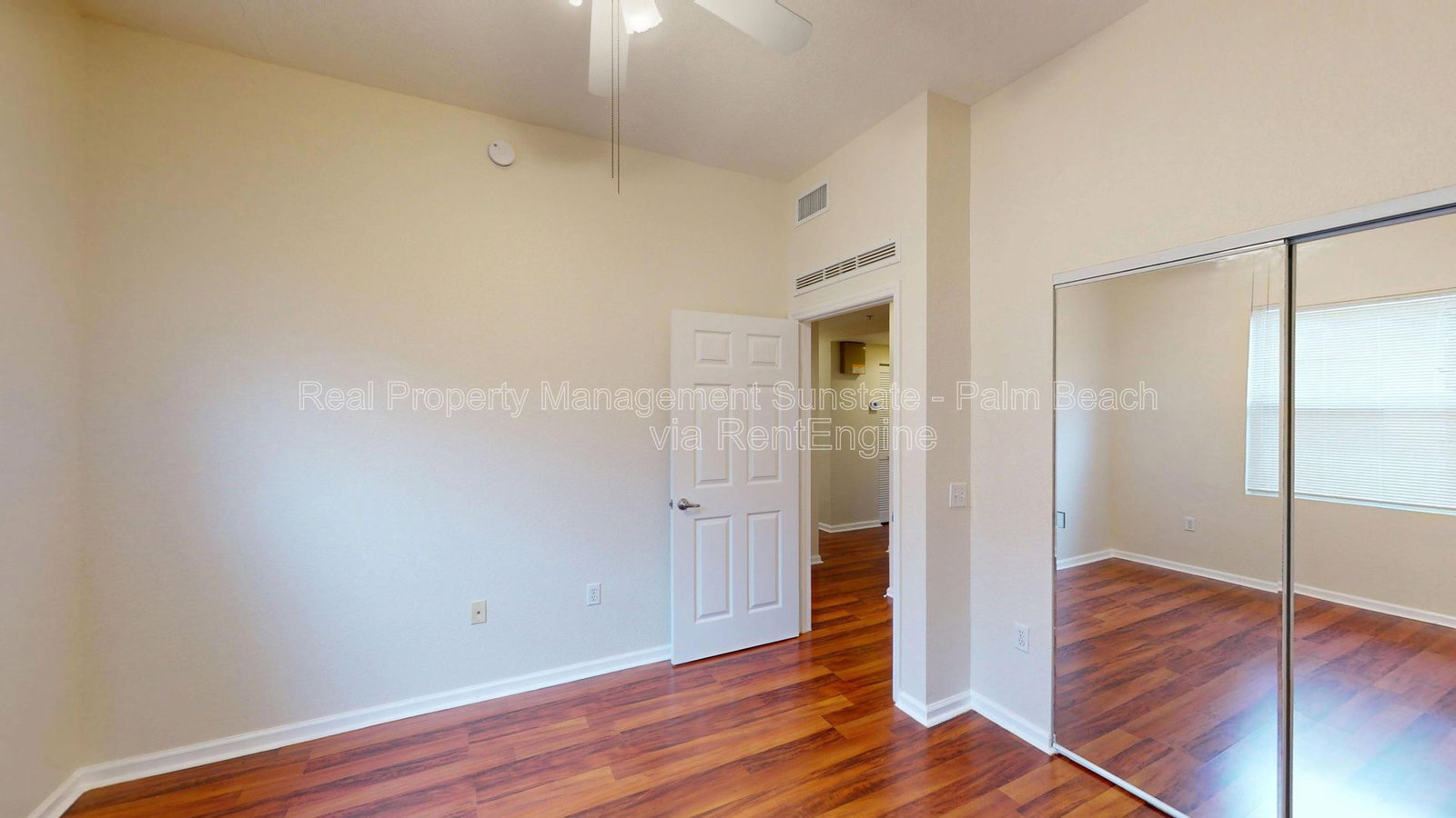 Gallery Image 25