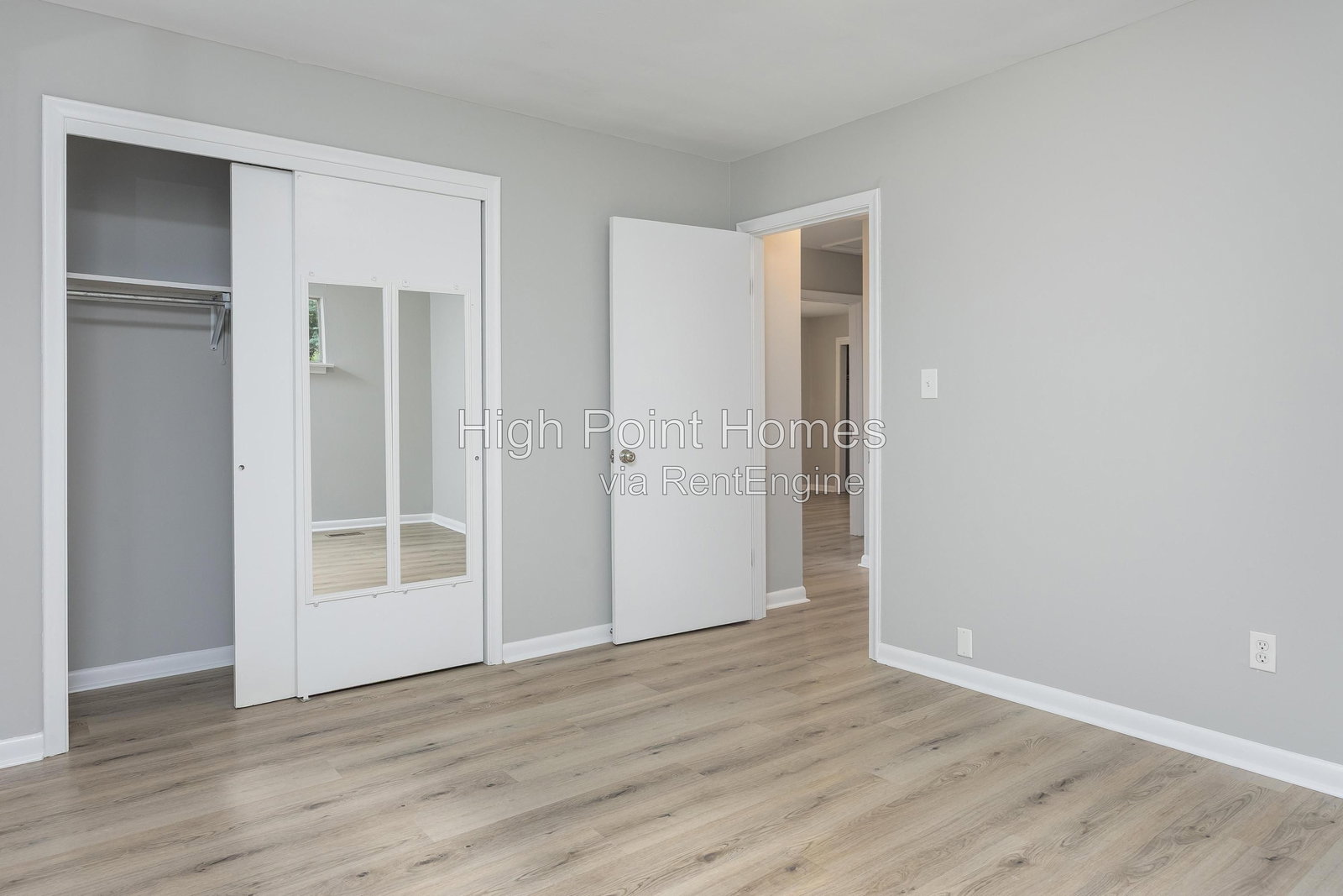 Gallery Image 19