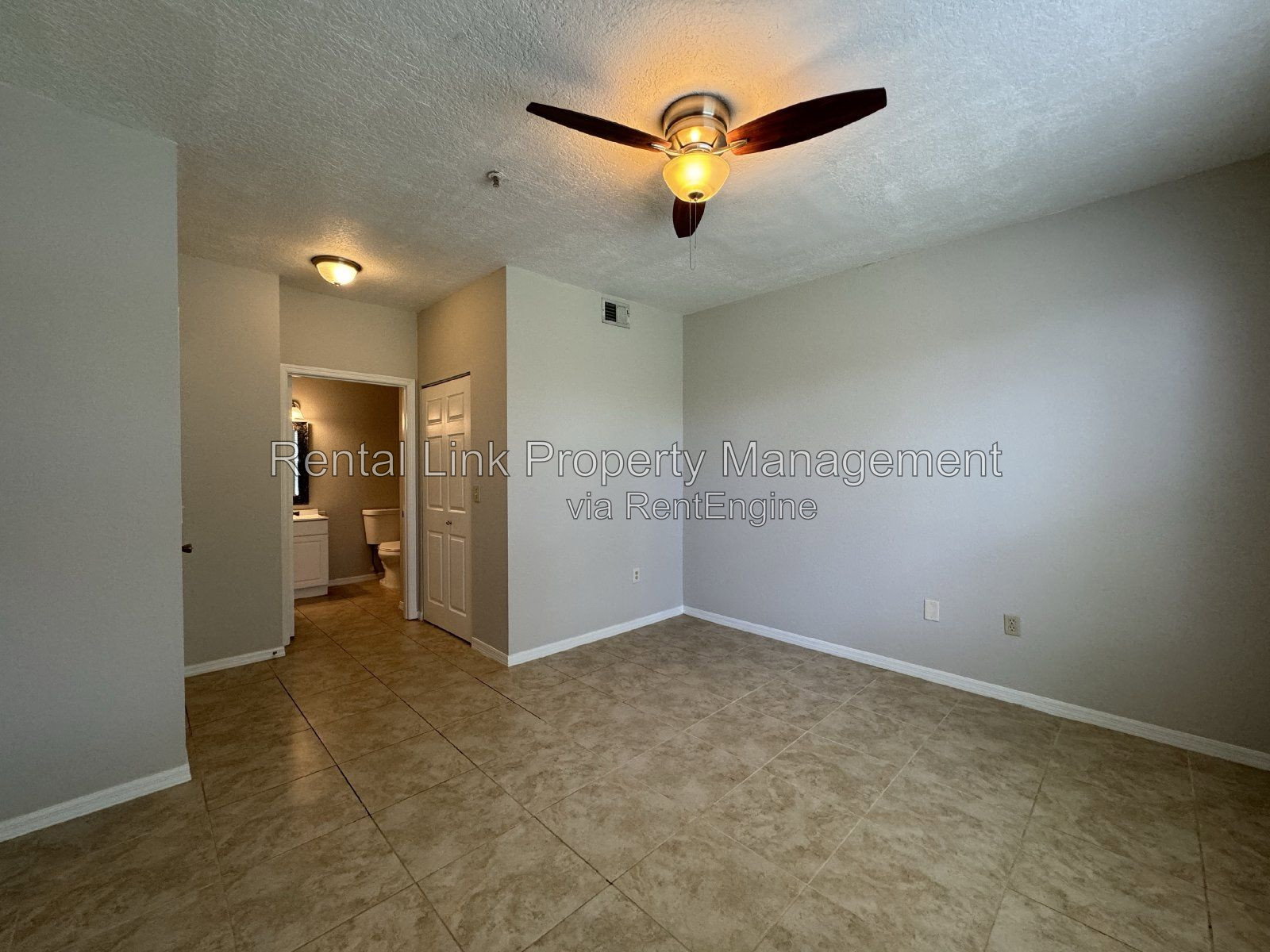Gallery Image 19