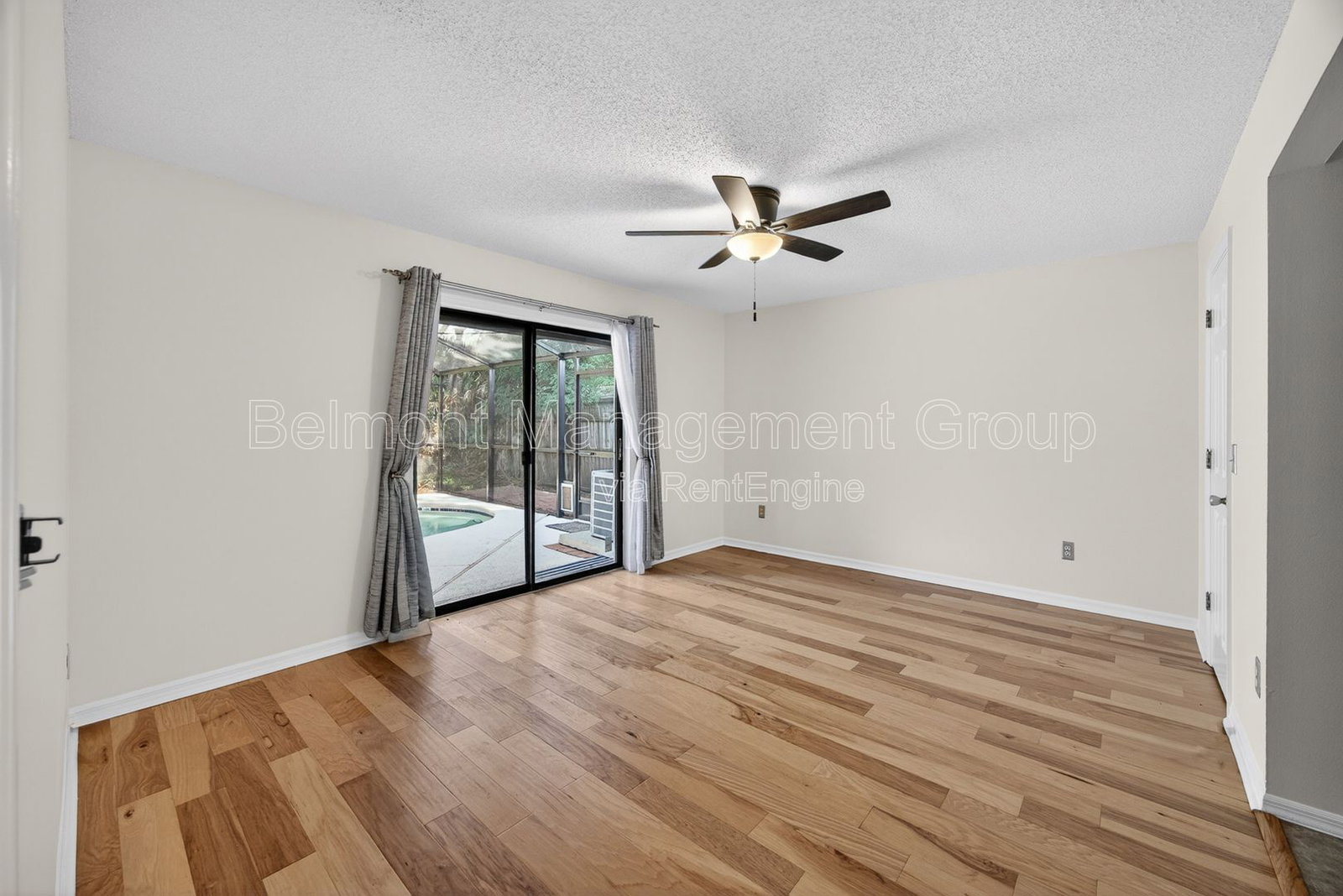 Gallery Image 16