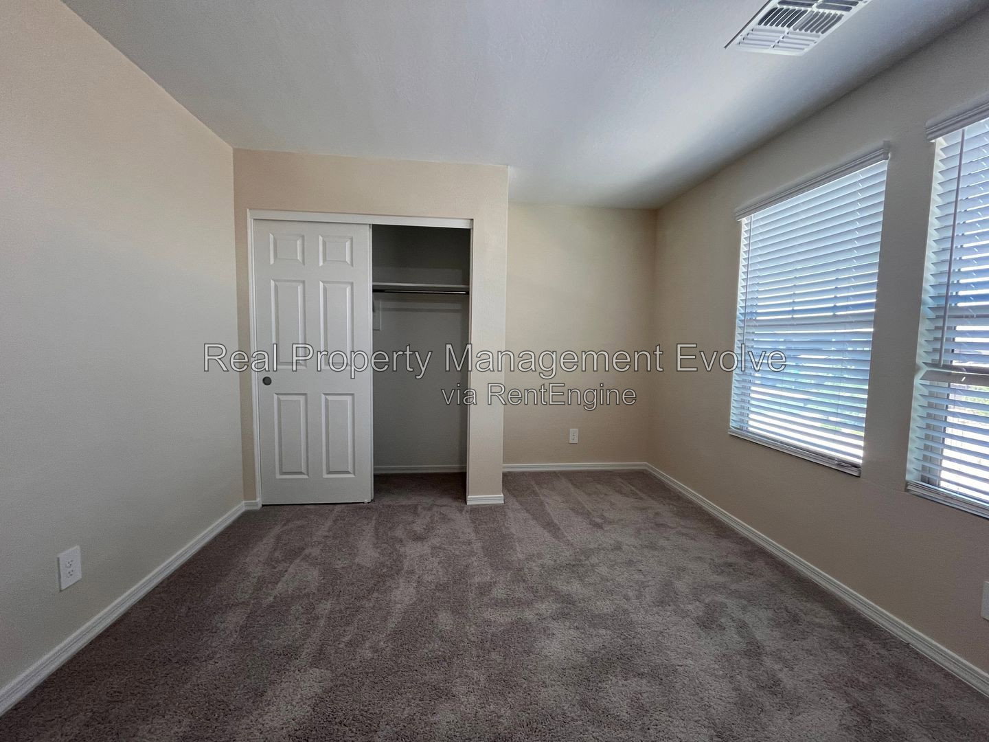 Gallery Image 31