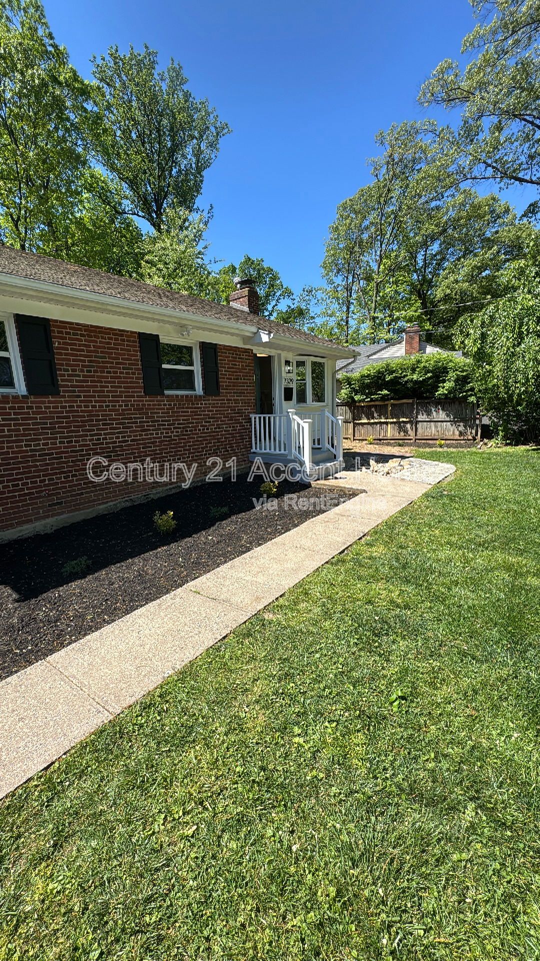 Gallery Image 0