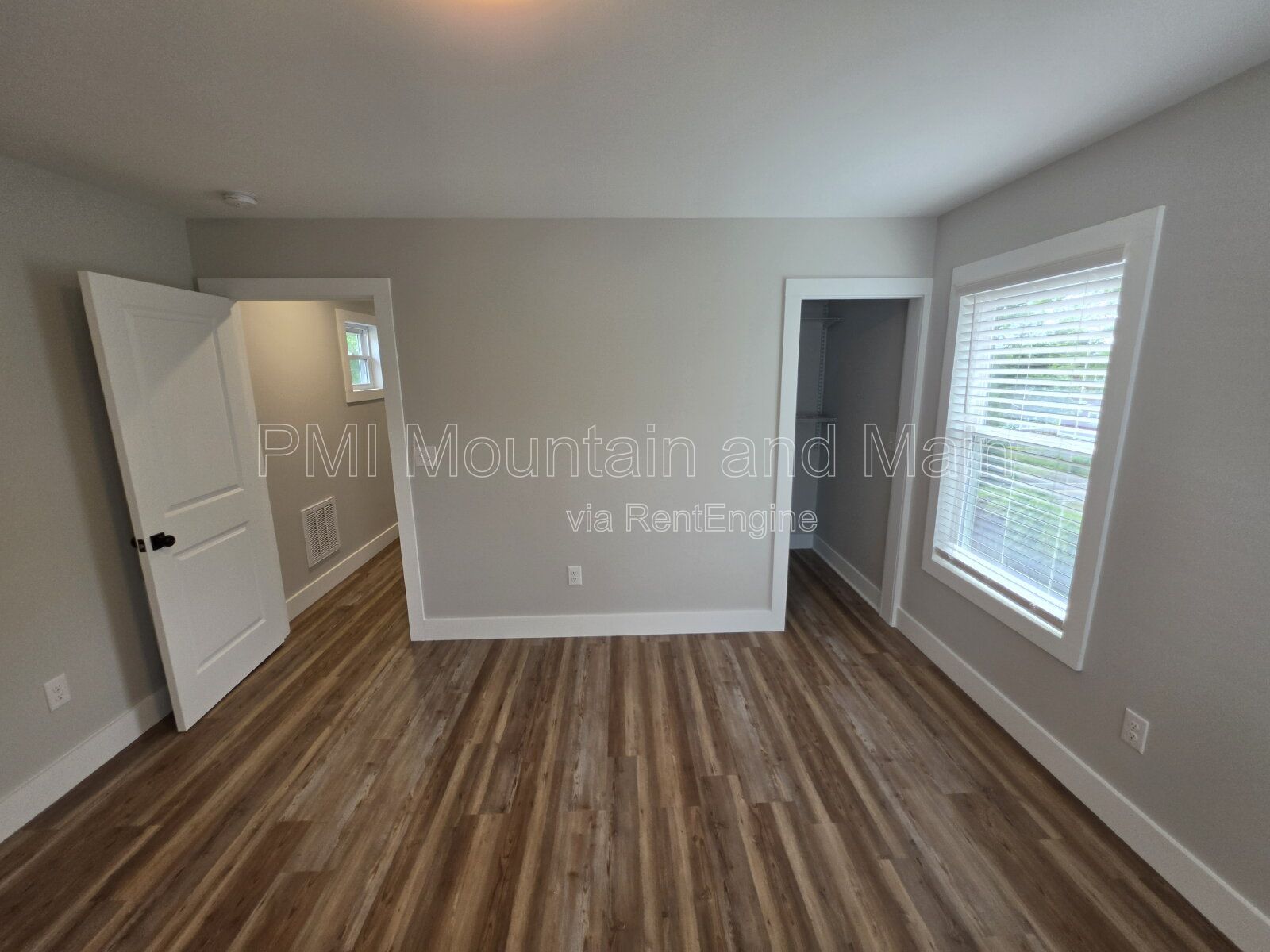 Gallery Image 41
