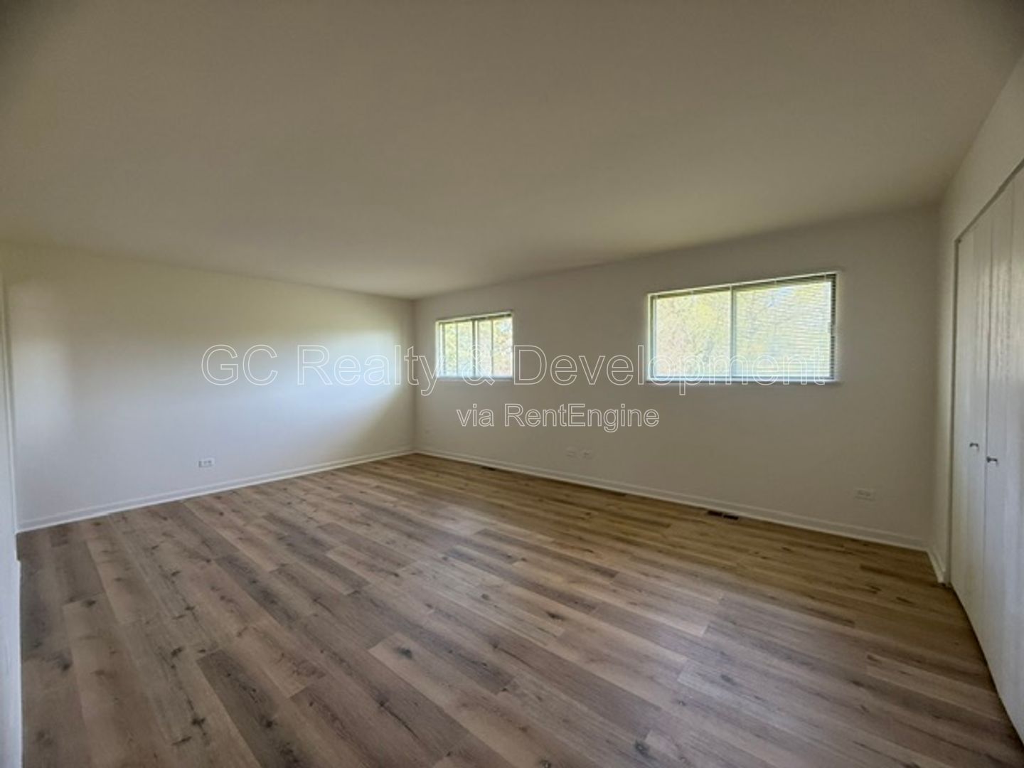 Gallery Image 13