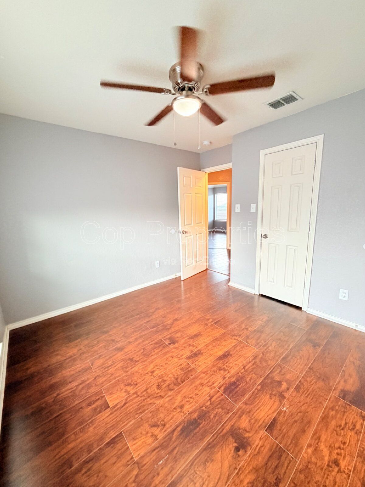 Gallery Image 17