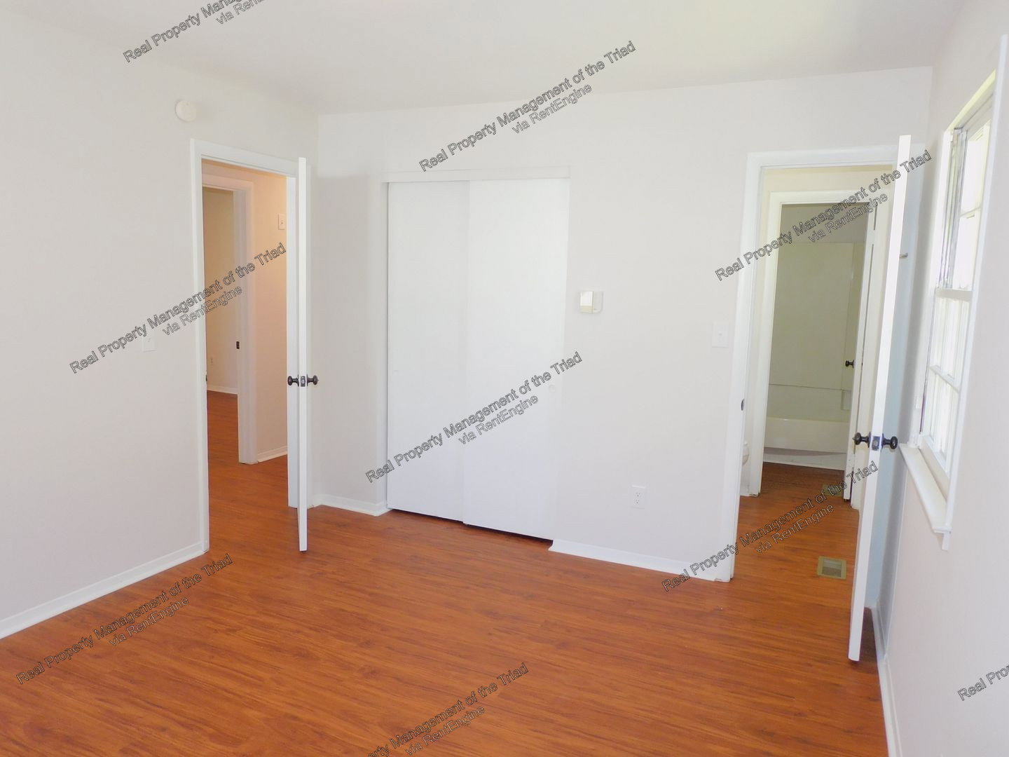 Gallery Image 16