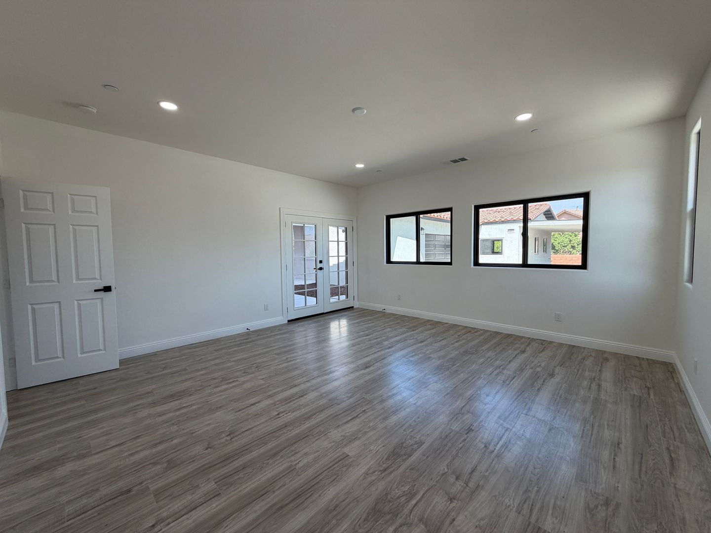 Gallery Image 15
